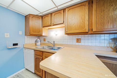 Tiny photo for 7517 175th Street #331, Tinley Park, IL 60477 (MLS # 12510499)