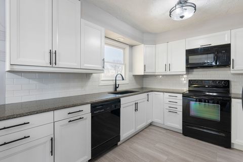 Tiny photo for 712 FAIRFIELD Road, Port Byron, IL 61275 (MLS # 12588918)