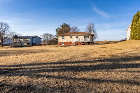 Tiny photo for 712 FAIRFIELD Road, Port Byron, IL 61275 (MLS # 12588918)