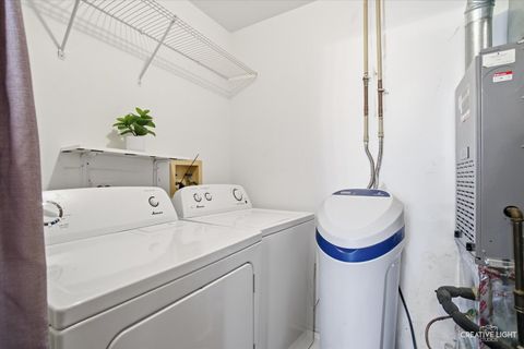 Tiny photo for 1247 Sandhurst Lane #1247, South Elgin, IL 60177 (MLS # 12551002)