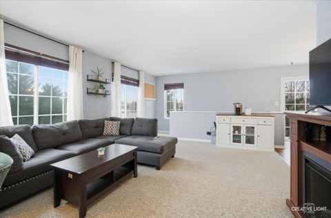 Tiny photo for 1247 Sandhurst Lane #1247, South Elgin, IL 60177 (MLS # 12551002)