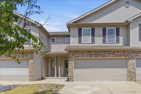 Photo of 2531 Fox Trot Trail, Bloomington, IL 61705 (MLS # 12698098)
