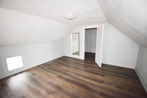 Tiny photo for 914 W Olive Street, Bloomington, IL 61701 (MLS # 12537556)