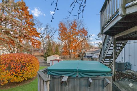 Tiny photo for 103 Fir Street, Lake In The Hills, IL 60156 (MLS # 12553318)