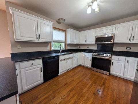 Tiny photo for 233 Highpoint Circle, Bourbonnais, IL 60914 (MLS # 12752584)