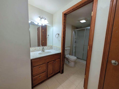 Tiny photo for 233 Highpoint Circle, Bourbonnais, IL 60914 (MLS # 12752584)