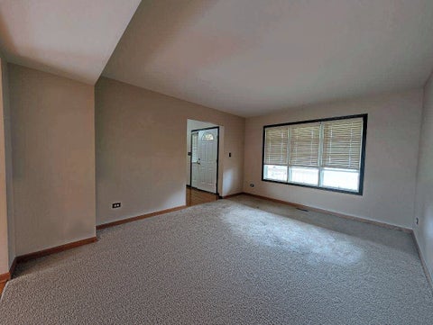 Tiny photo for 233 Highpoint Circle, Bourbonnais, IL 60914 (MLS # 12752584)