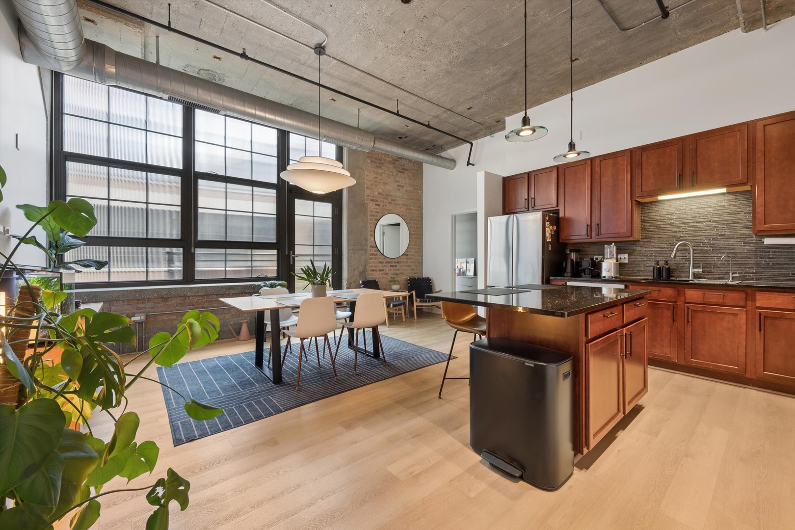 3963 W Belmont Avenue 316