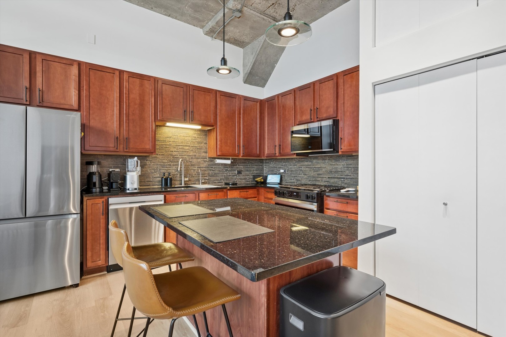 3963 W Belmont Avenue 316