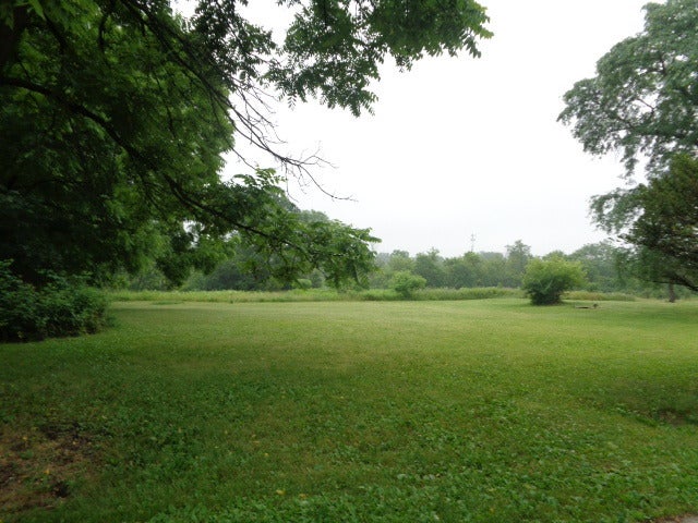 3523 Long Grove Road