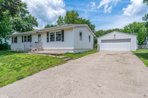 Tiny photo for 1105 Mark Street, Colona, IL 61241 (MLS # 12686878)