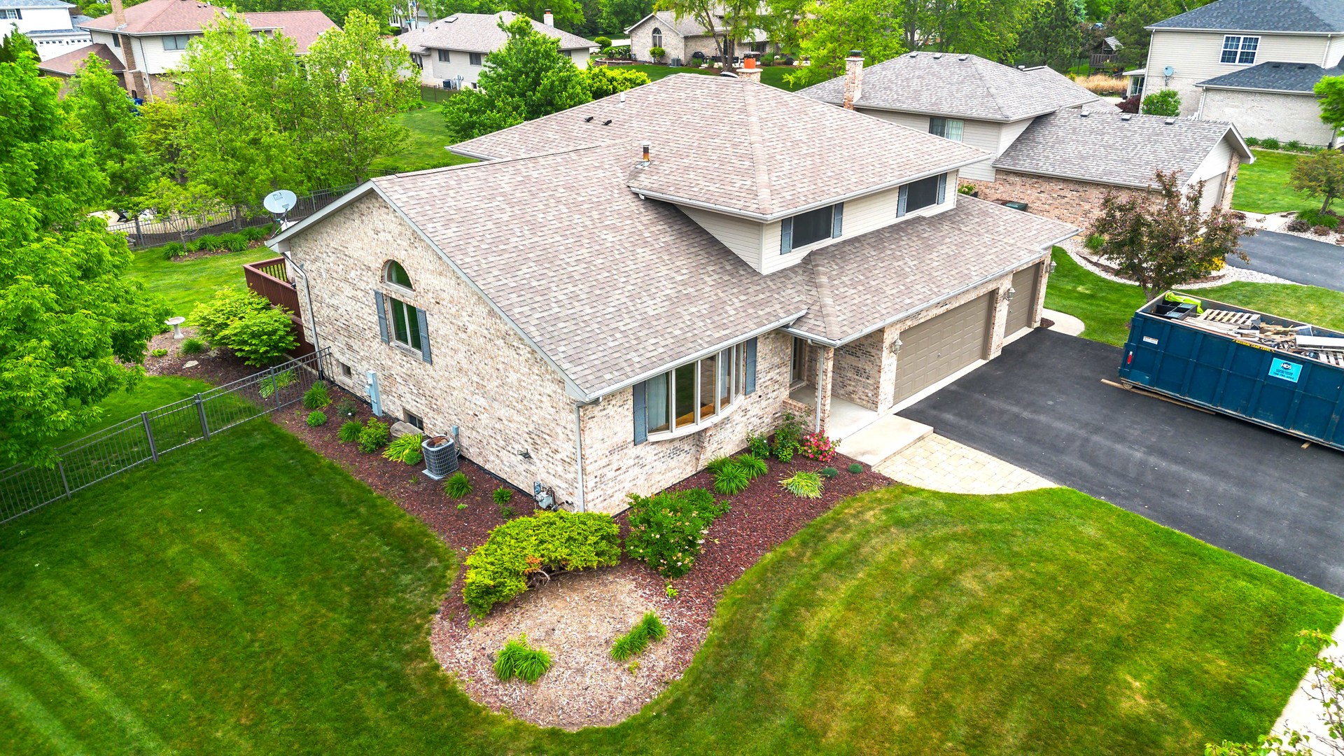 2807 Southwind Drive