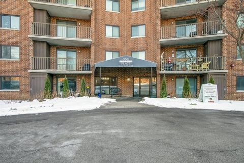 Tiny photo for Bloomingdale, IL 60108 (MLS # 12556300)