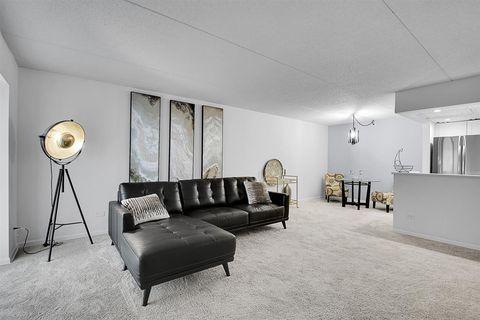 Tiny photo for Bloomingdale, IL 60108 (MLS # 12556300)
