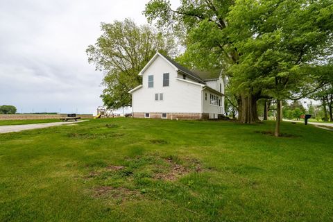 Tiny photo for 12610 N 1900 East Road, Fairbury, IL 61739 (MLS # 12616162)