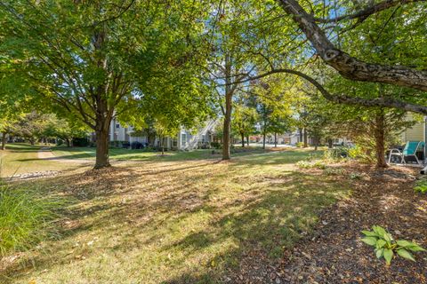 Tiny photo for 30W023 Cedar Court #023, Warrenville, IL 60555 (MLS # 12518782)