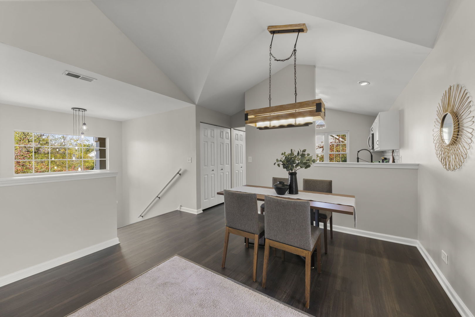 30W023 Cedar Court 023