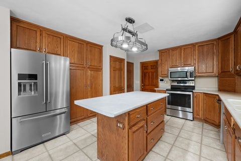 Tiny photo for 4326 El Rancho Drive, Davenport, IA 52806 (MLS # 12663663)
