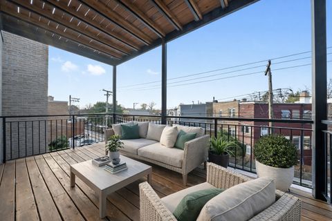 Tiny photo for 5830 N Lincoln Avenue #1S, Chicago, IL 60659 (MLS # 12551535)