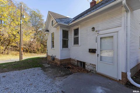 Tiny photo for 1309 CLAY Street, Davenport, IA 52804 (MLS # QC4269271)