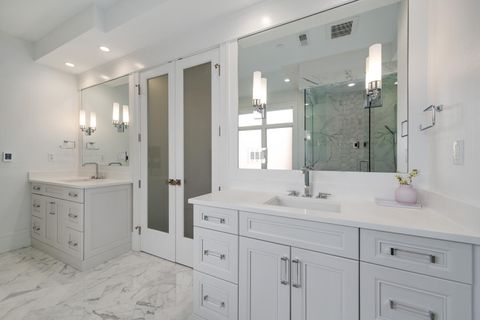 Tiny photo for 1823 N Bissell Street, Chicago, IL 60614 (MLS # 12550686)