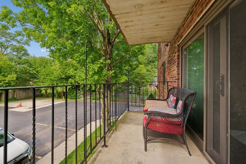 Tiny photo for 1940 183rd Street #2C, Homewood, IL 60430 (MLS # 12664008)