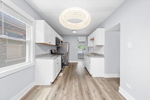 Tiny photo for 9132 S Saginaw Avenue, Chicago, IL 60617 (MLS # 12542169)