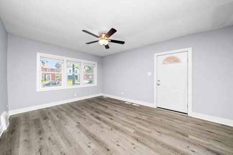 Tiny photo for 9132 S Saginaw Avenue, Chicago, IL 60617 (MLS # 12542169)