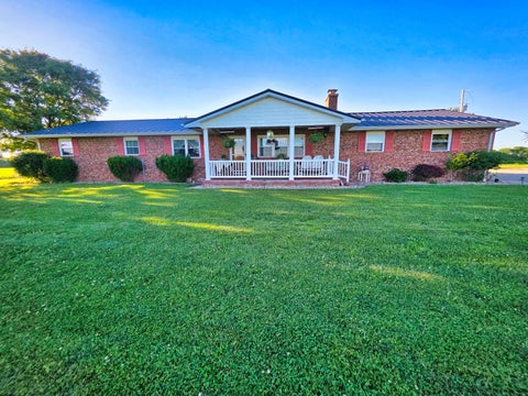 Tiny photo for 623 Pear Lane, Xenia, IL 62899 (MLS # 12678365)