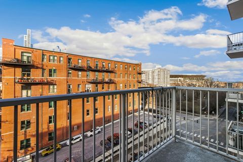 Tiny photo for 1600 S Indiana Avenue #602, Chicago, IL 60616 (MLS # 12581467)