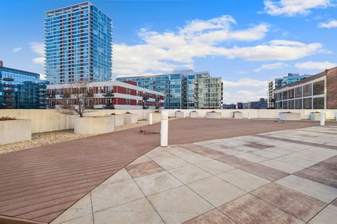 Tiny photo for 1600 S Indiana Avenue #602, Chicago, IL 60616 (MLS # 12581467)