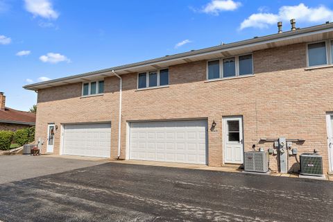 Tiny photo for 10459 Eagle Ridge Drive #139, Orland Park, IL 60467 (MLS # 12513004)