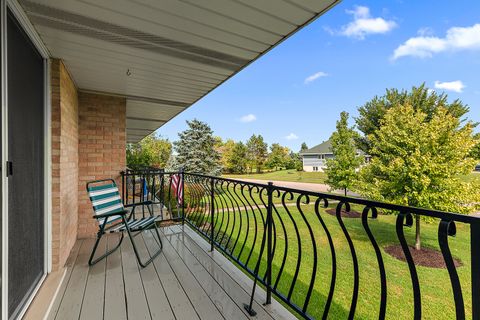 Tiny photo for 10459 Eagle Ridge Drive #139, Orland Park, IL 60467 (MLS # 12513004)