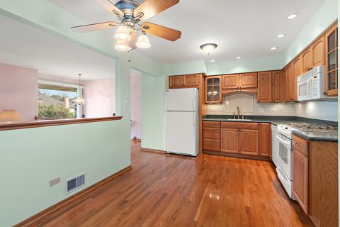 Tiny photo for 10459 Eagle Ridge Drive #139, Orland Park, IL 60467 (MLS # 12513004)