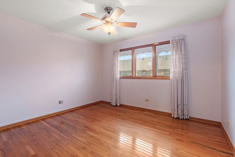 Tiny photo for 10459 Eagle Ridge Drive #139, Orland Park, IL 60467 (MLS # 12513004)