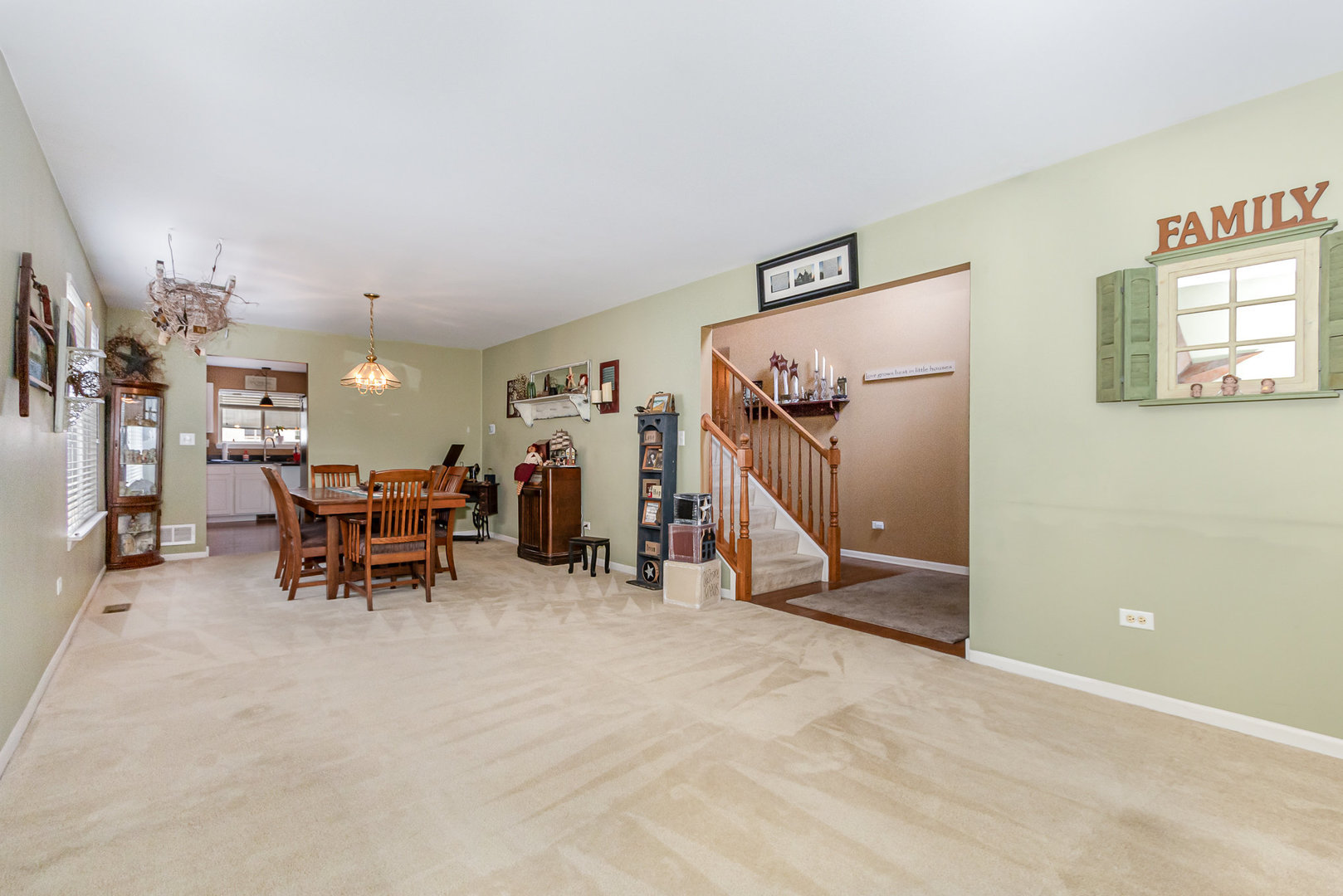 707 Winterberry Drive