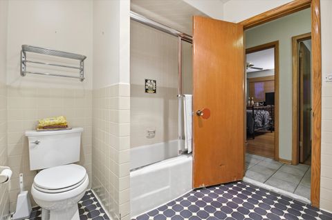 Tiny photo for 219 N Prospect Street, Roselle, IL 60172 (MLS # 12541168)