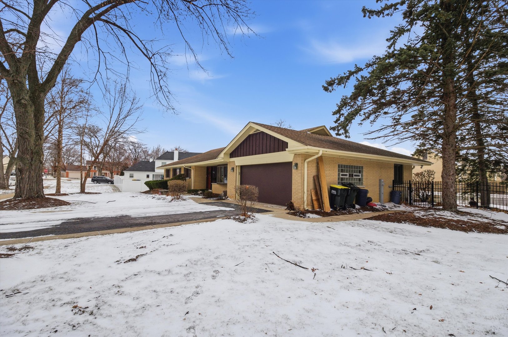 219 N Prospect Street