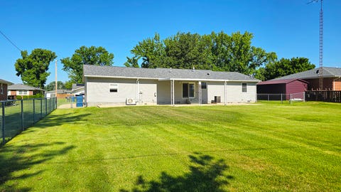 Tiny photo for 431 Easthaven Drive, Centralia, IL 62801 (MLS # 12707250)