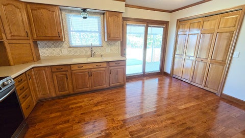 Tiny photo for 431 Easthaven Drive, Centralia, IL 62801 (MLS # 12707250)