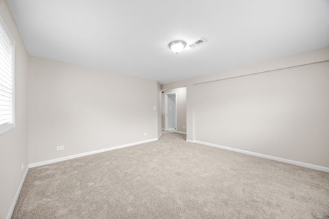 Tiny photo for 9804 Massasoit Avenue, Oak Lawn, IL 60453 (MLS # 12510561)