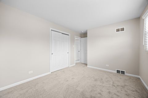 Tiny photo for 9804 Massasoit Avenue, Oak Lawn, IL 60453 (MLS # 12510561)