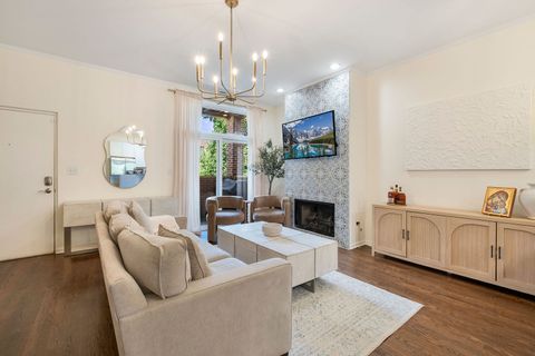 Tiny photo for 1529 W Montana Street #2, Chicago, IL 60614 (MLS # 12489896)