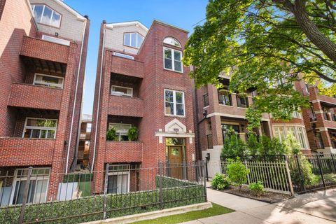 Tiny photo for 1529 W Montana Street #2, Chicago, IL 60614 (MLS # 12489896)