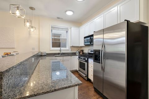 Tiny photo for 1529 W Montana Street #2, Chicago, IL 60614 (MLS # 12489896)