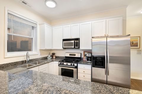 Tiny photo for 1529 W Montana Street #2, Chicago, IL 60614 (MLS # 12489896)