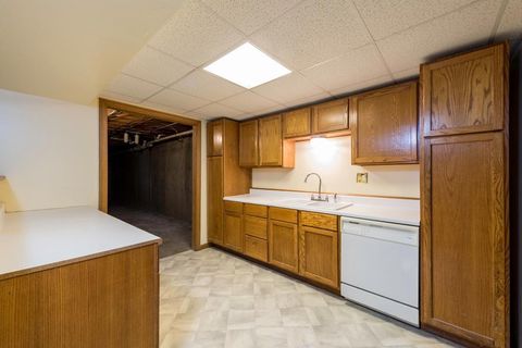 Tiny photo for 42162 N Fossland Avenue, Zion, IL 60099 (MLS # 12621569)