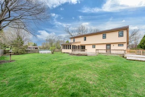 Tiny photo for 42162 N Fossland Avenue, Zion, IL 60099 (MLS # 12621569)