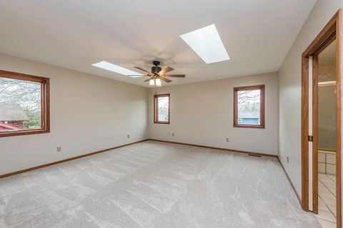 Tiny photo for 42162 N Fossland Avenue, Zion, IL 60099 (MLS # 12621569)