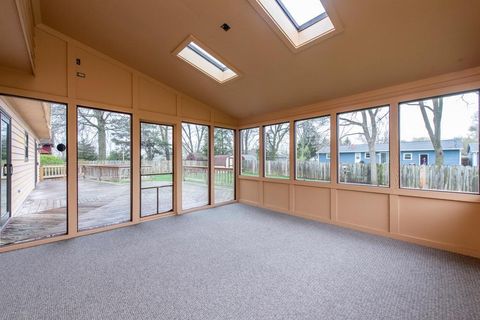 Tiny photo for 42162 N Fossland Avenue, Zion, IL 60099 (MLS # 12621569)